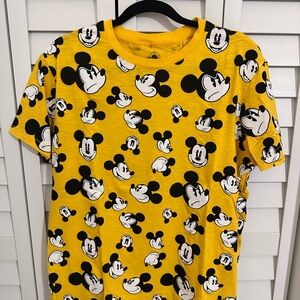 Disney World Resort Merch - Mickey Mouse Patterned Yellow Tee